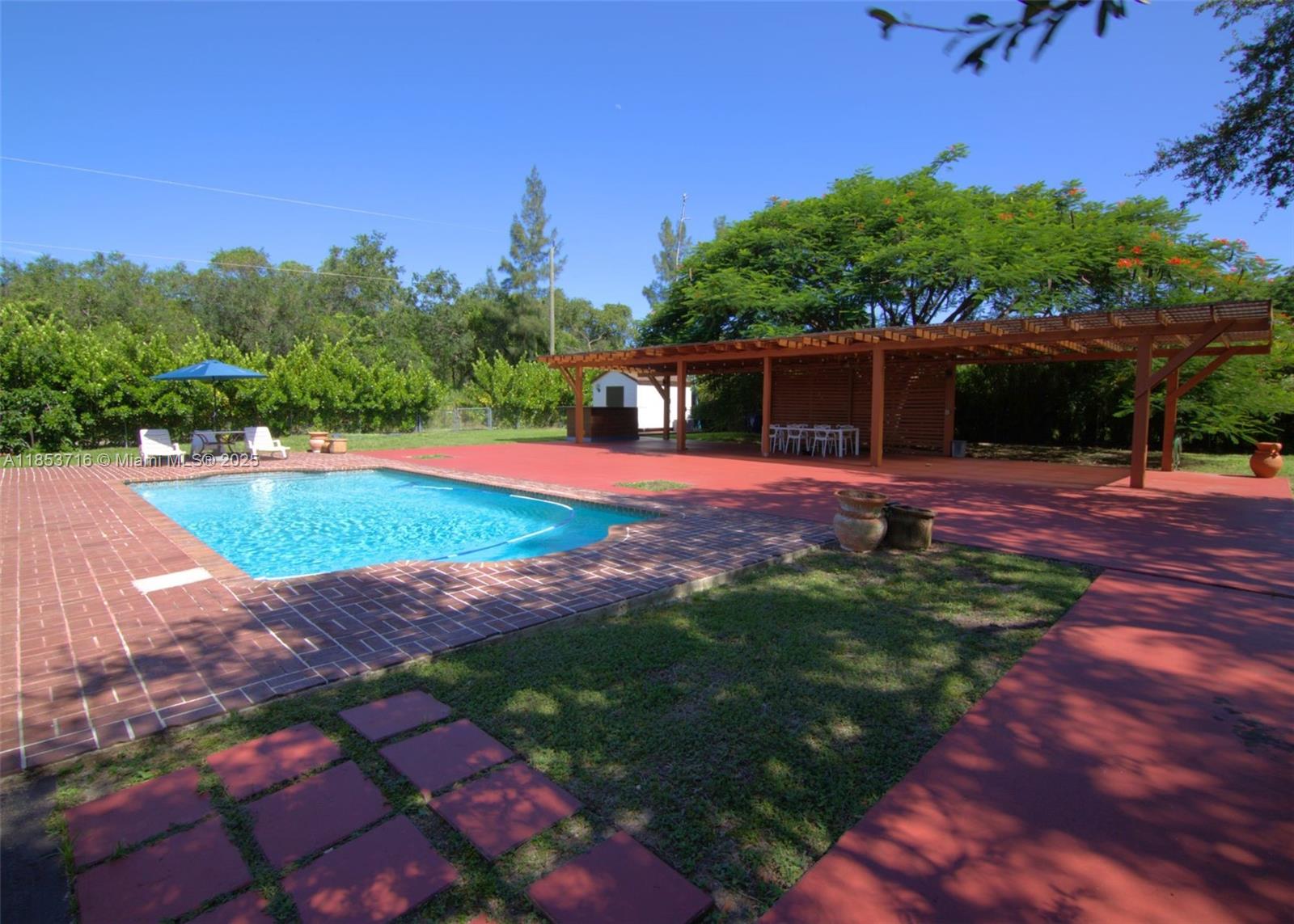 Redlands - Residential