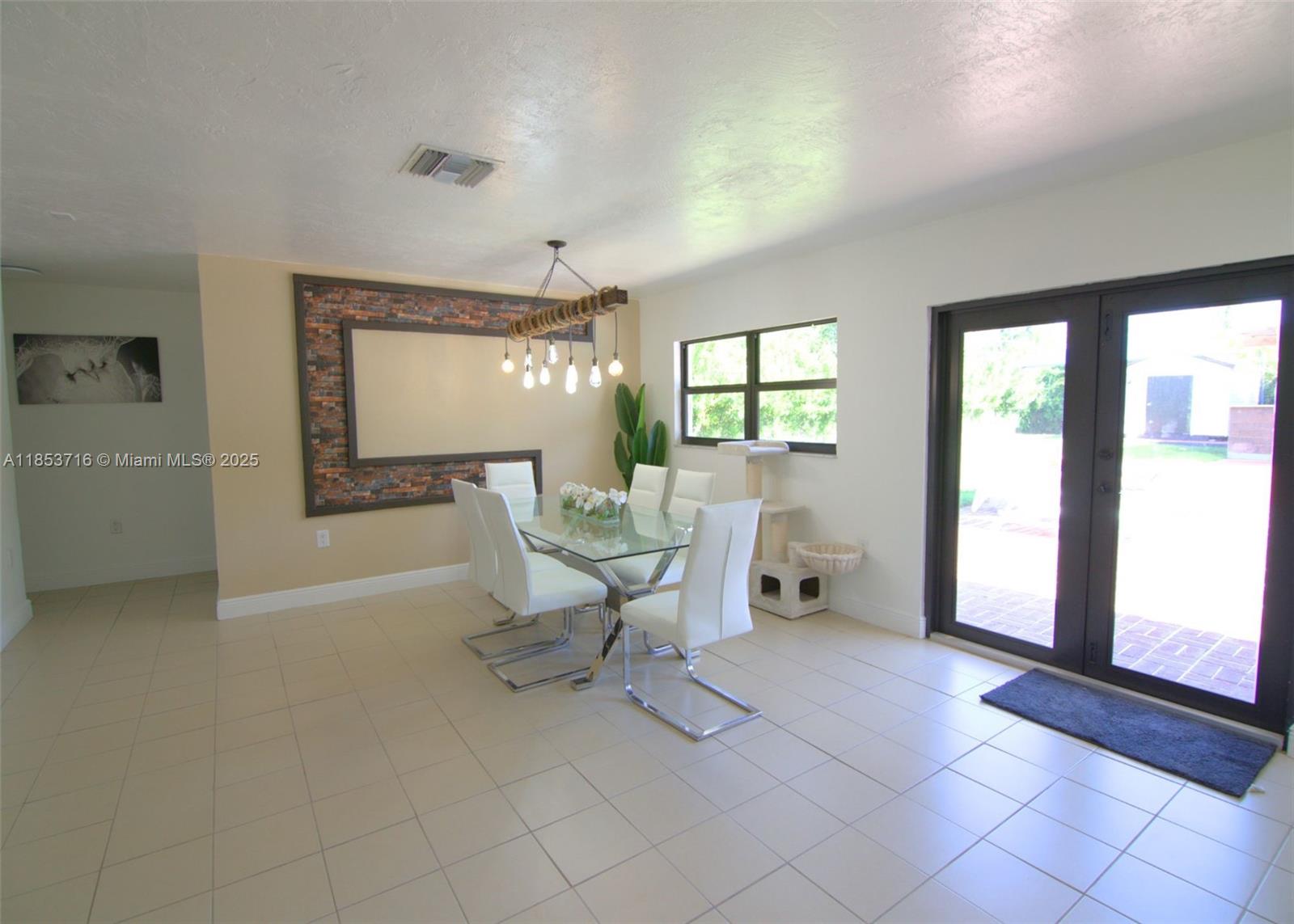 Redlands - Residential