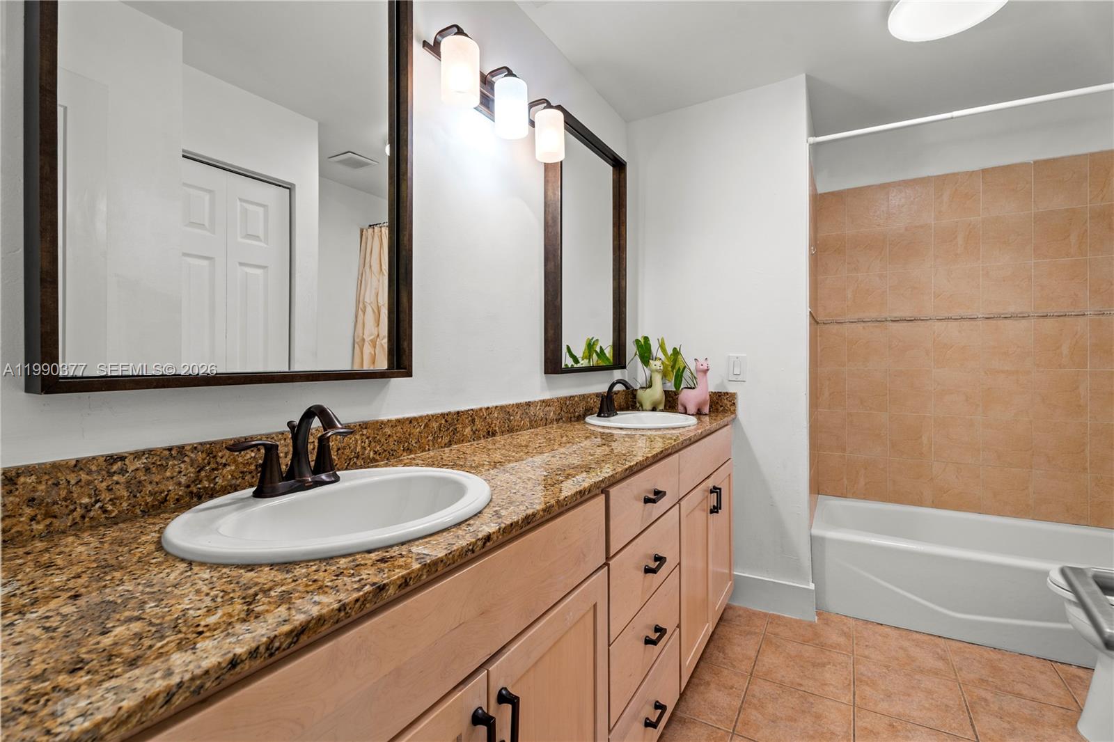 FIRST ADDN TO CALUSA CLUB - Residential