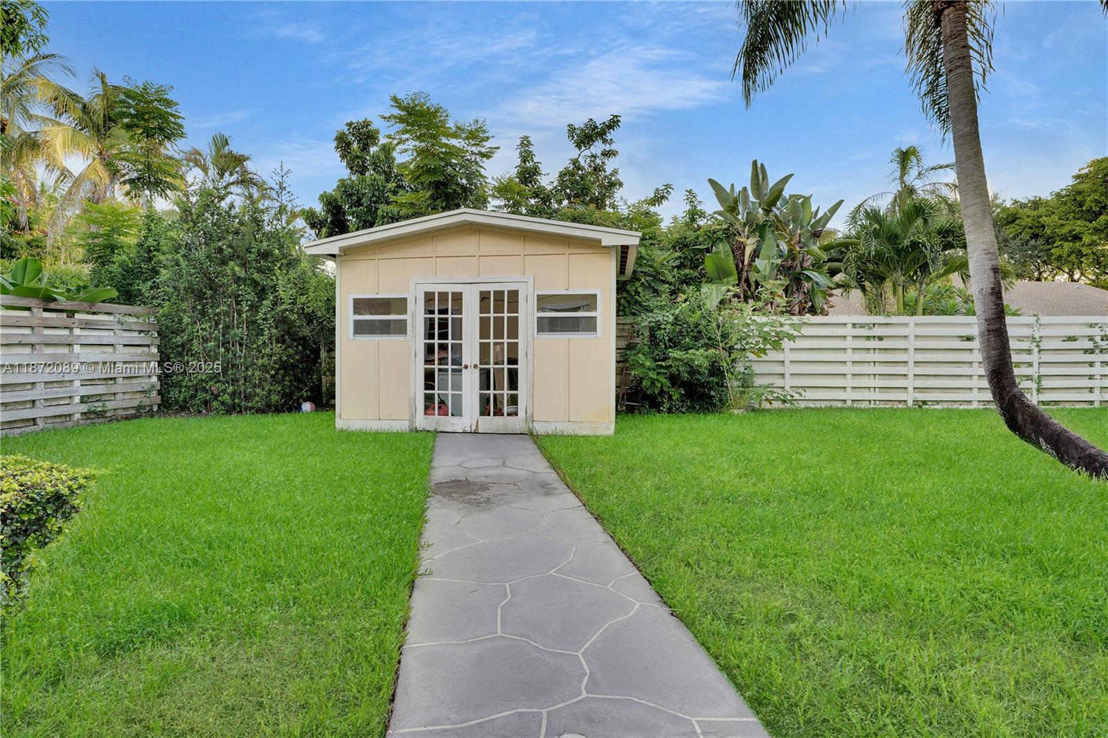 COUNTRY WALK SEC 3 - Residential