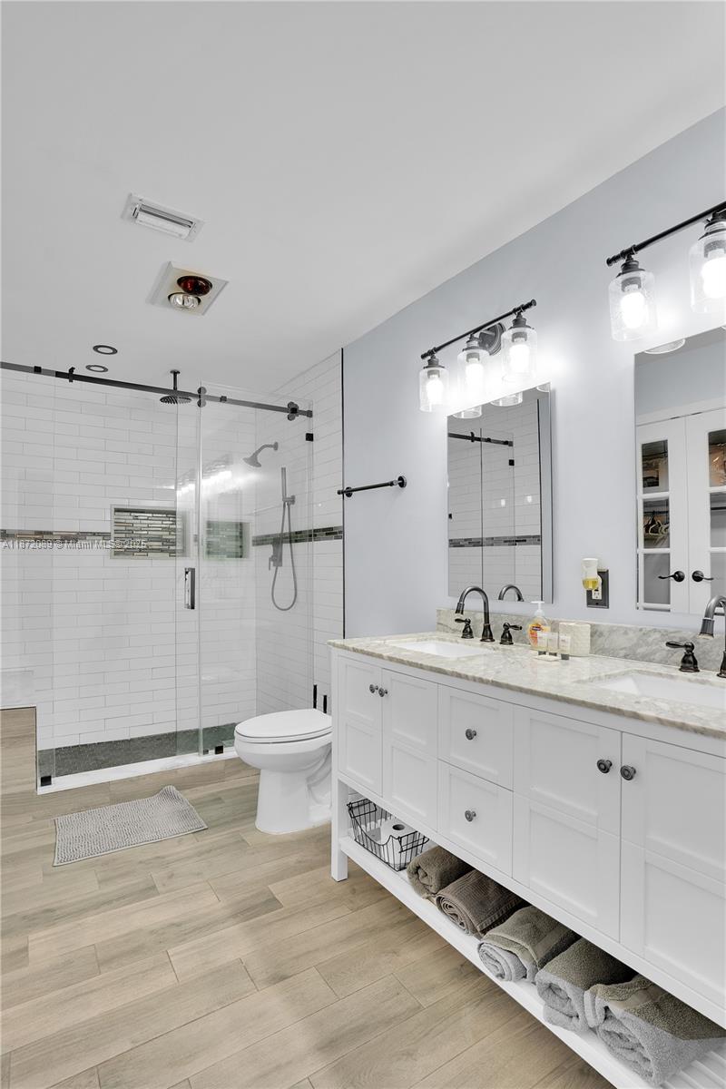 COUNTRY WALK SEC 3 - Residential