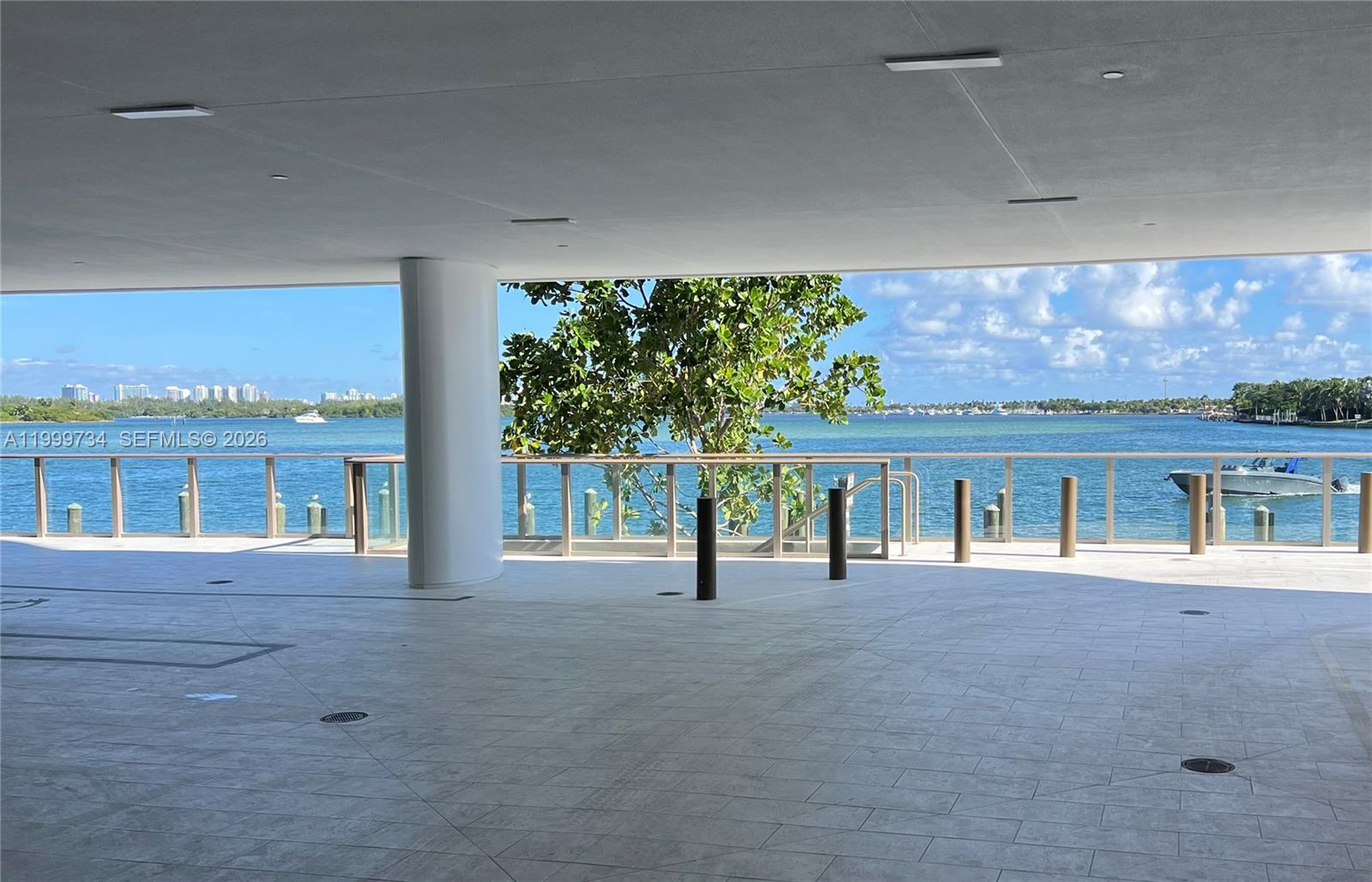 ONDA RESIDENCES - Residential