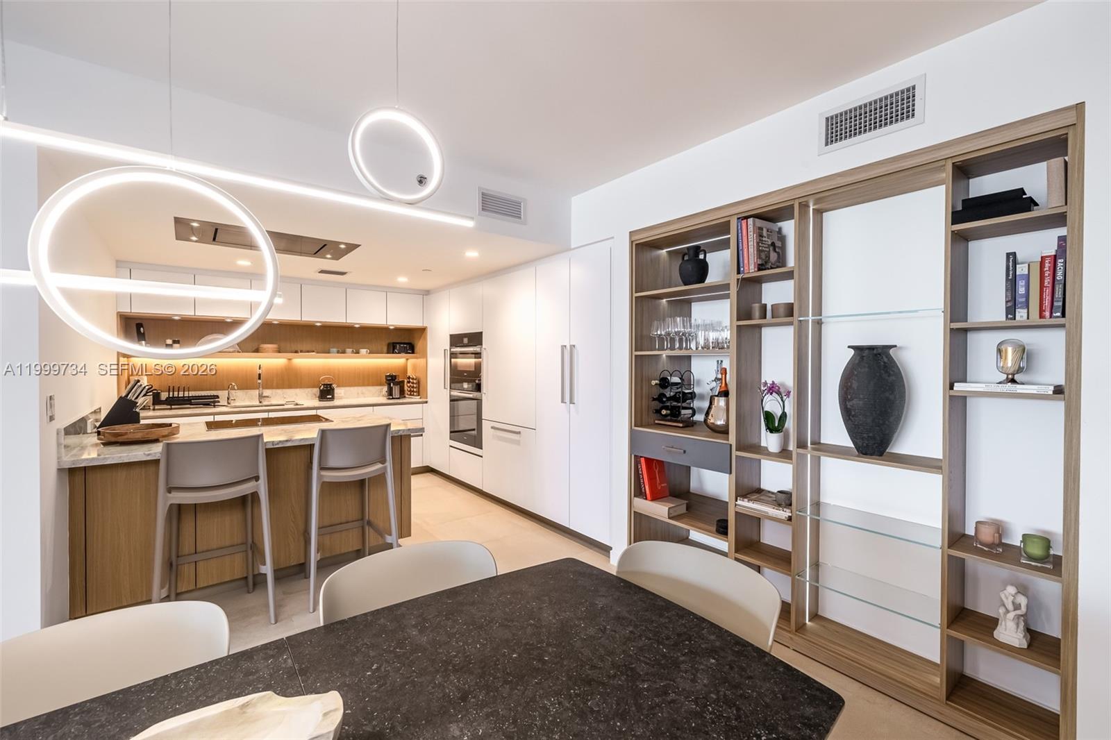 ONDA RESIDENCES - Residential