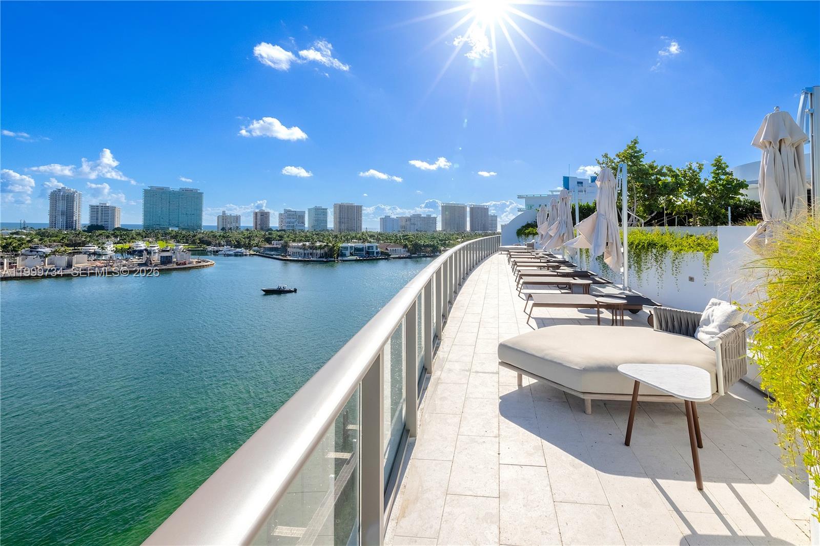 ONDA RESIDENCES - Residential