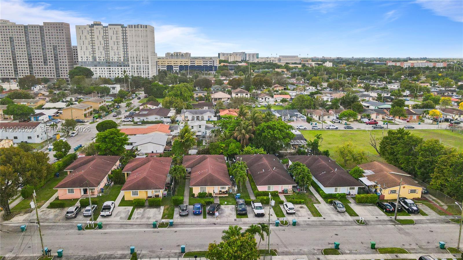 SWEETWATER GROVES .14 AC - Residential Income