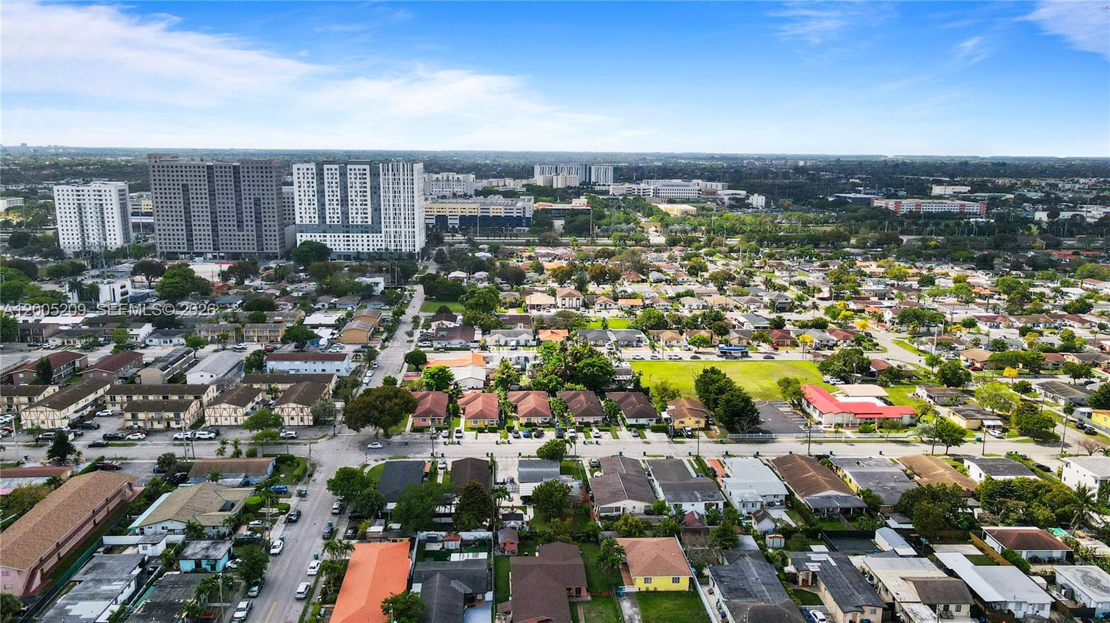 SWEETWATER GROVES .14 AC - Residential Income