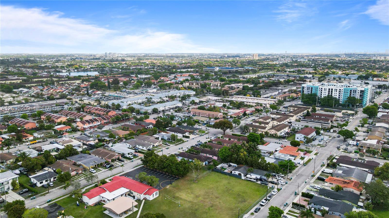 SWEETWATER GROVES .14 AC - Residential Income