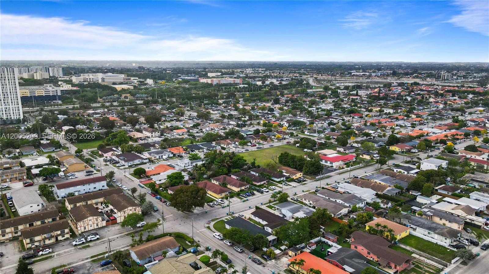 SWEETWATER GROVES .14 AC - Residential Income