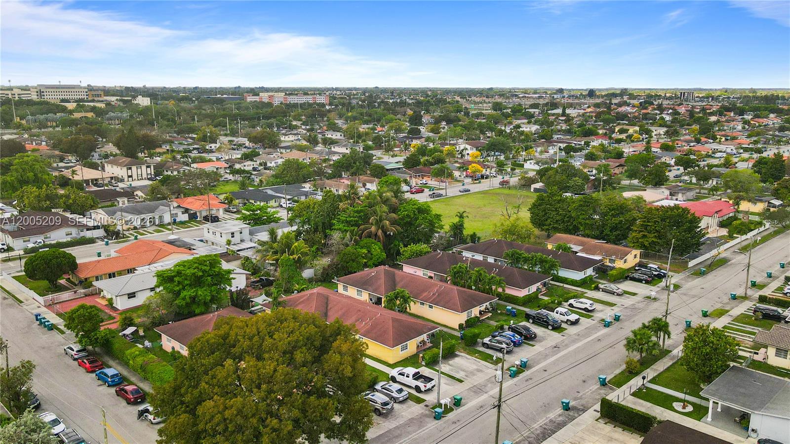 SWEETWATER GROVES .14 AC - Residential Income
