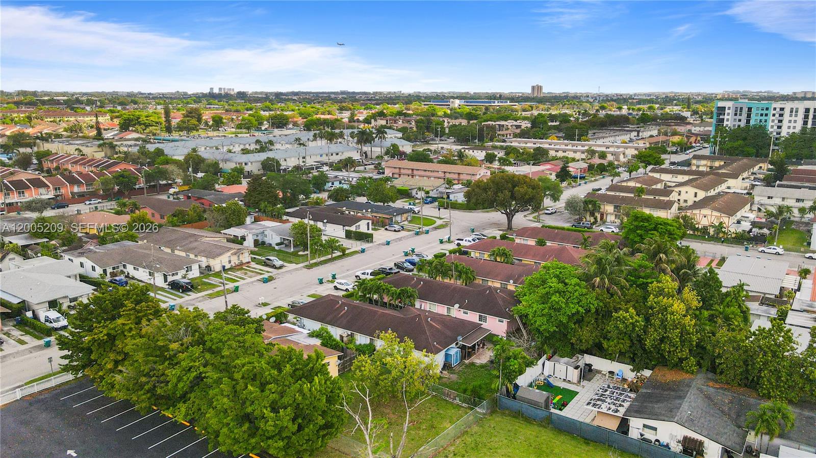 SWEETWATER GROVES .14 AC - Residential Income