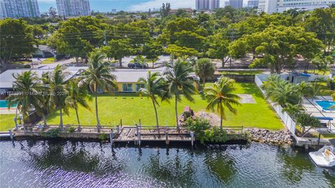 1865 Keystone Blvd North Miami FL 33181