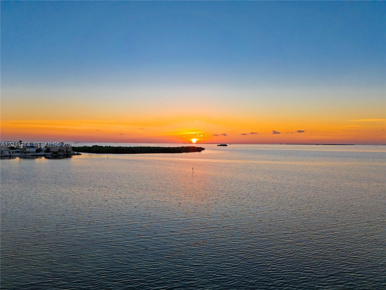 HAMMER POINT PARK - Residential