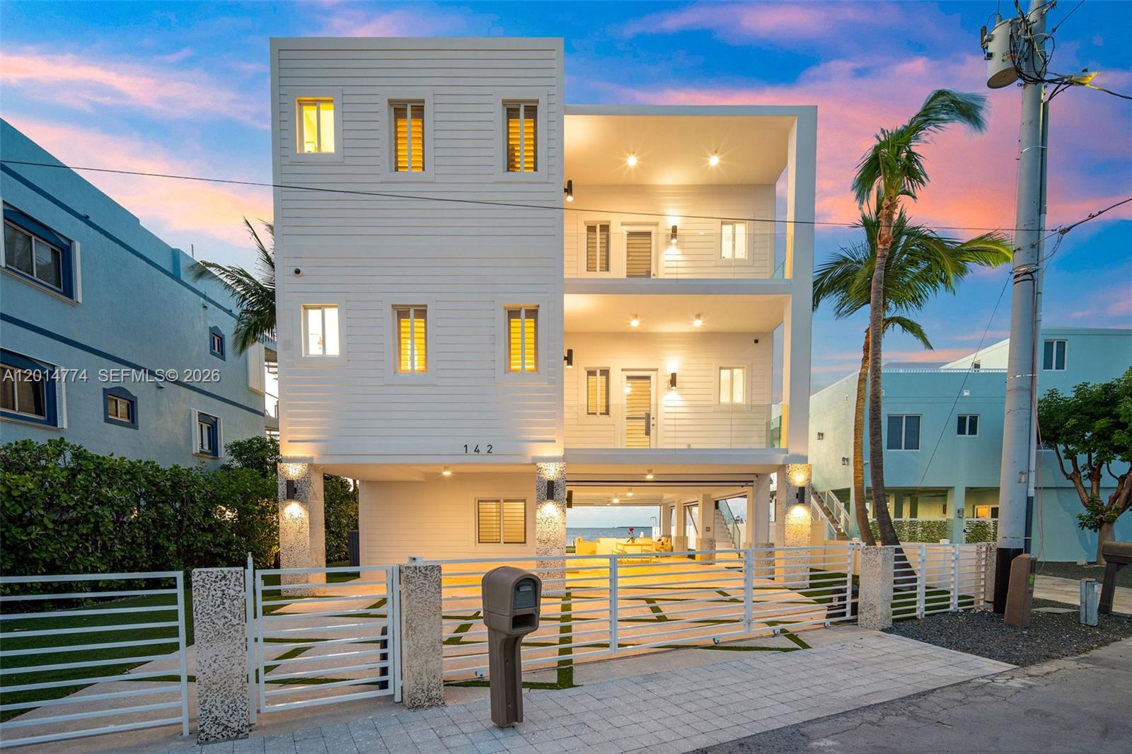 HAMMER POINT PARK - Residential