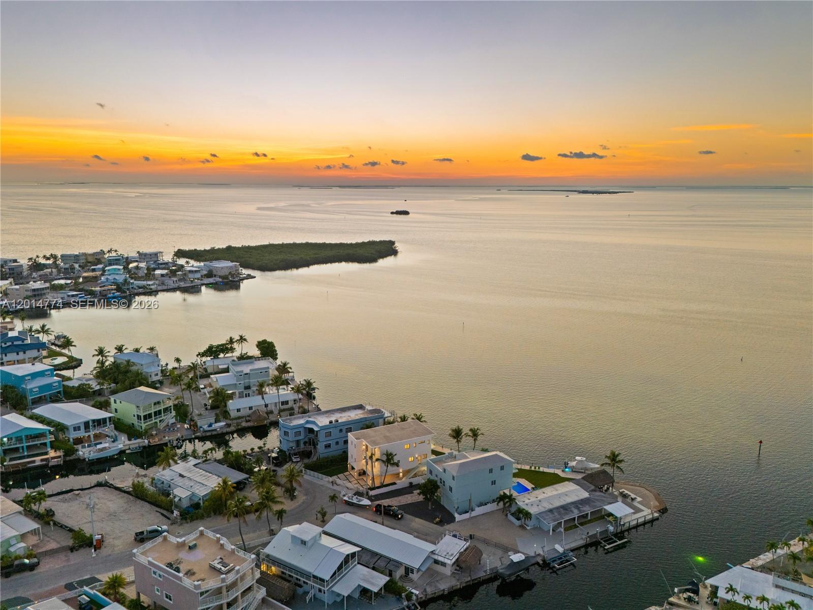 HAMMER POINT PARK - Residential