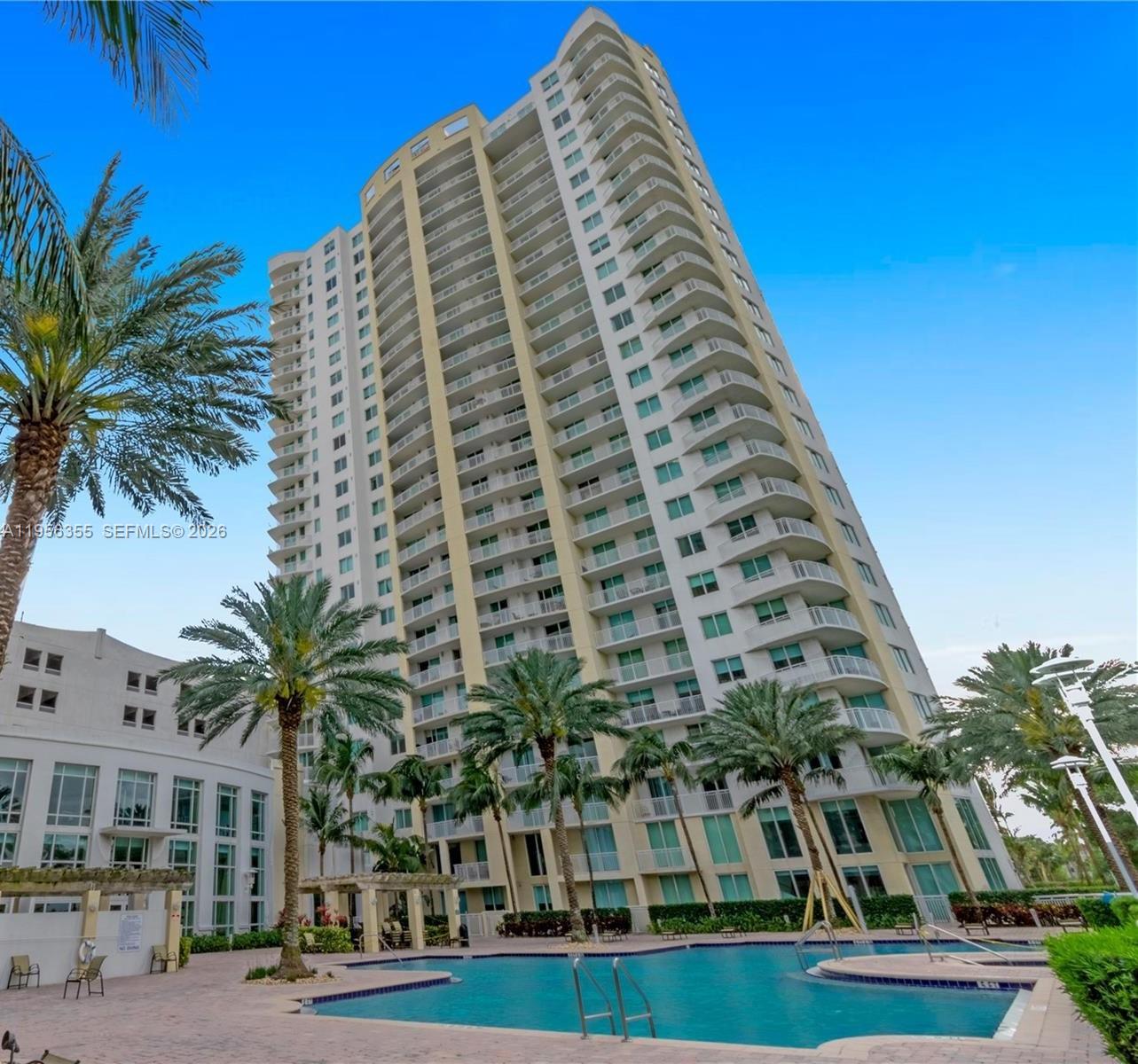 1745 E Hallandale Beach Blvd 2005W