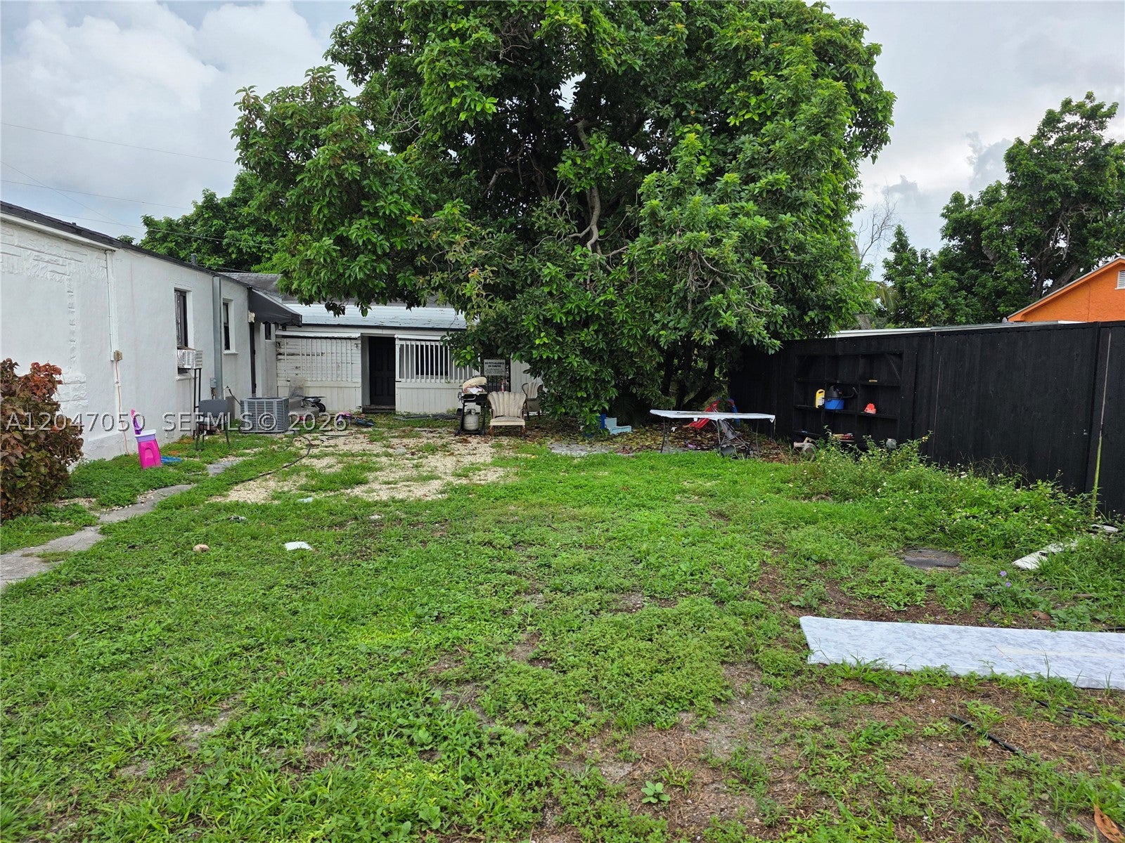 1102 NW 103rd St