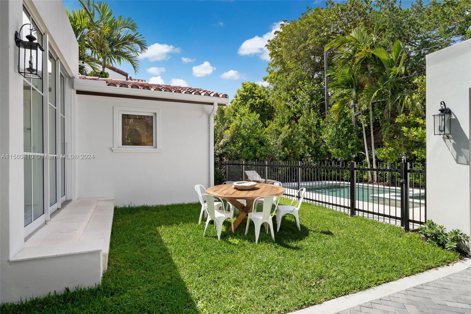 CORAL GABLES SEC C - Residential