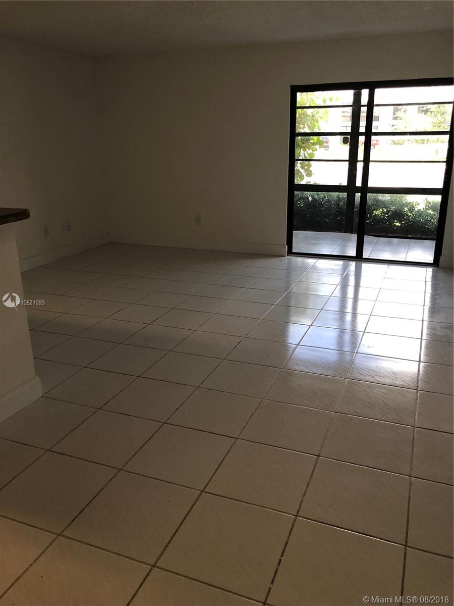 LAKEVIEW AT THE HAMMOCKS - Residential