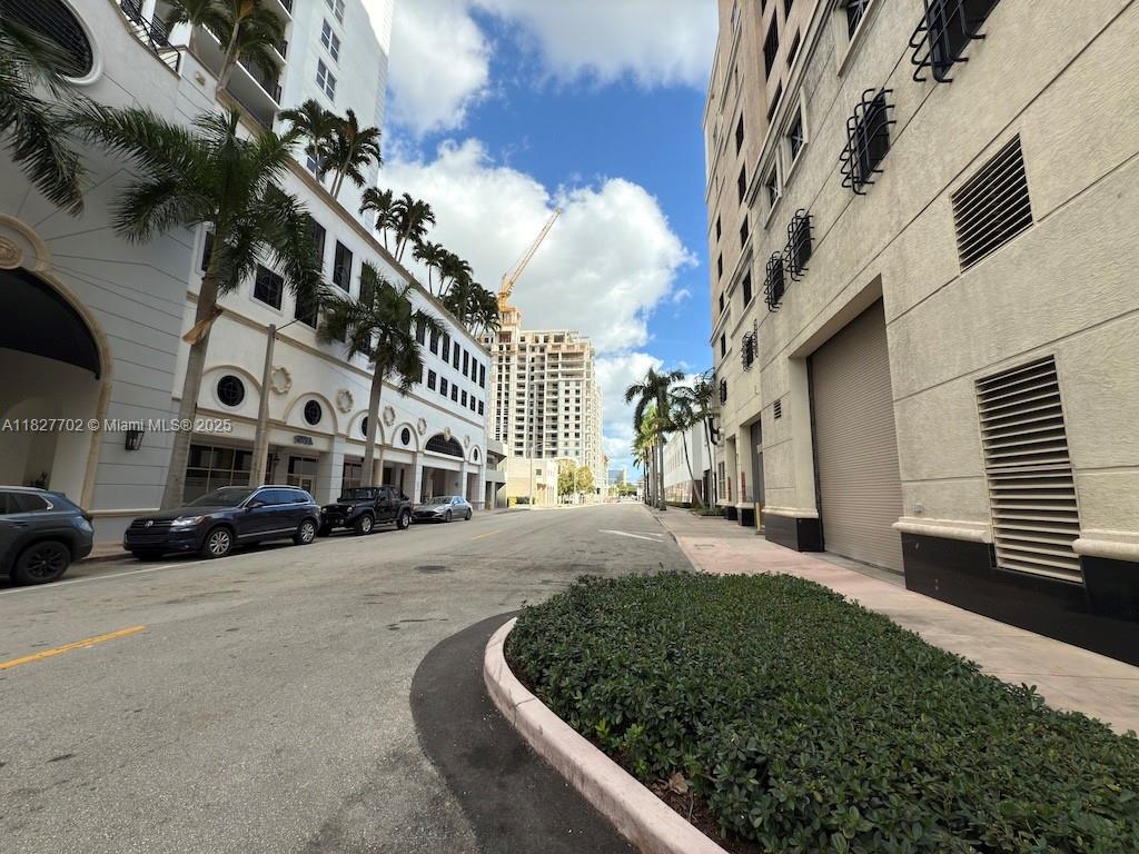 357 Almeria Ave 103
