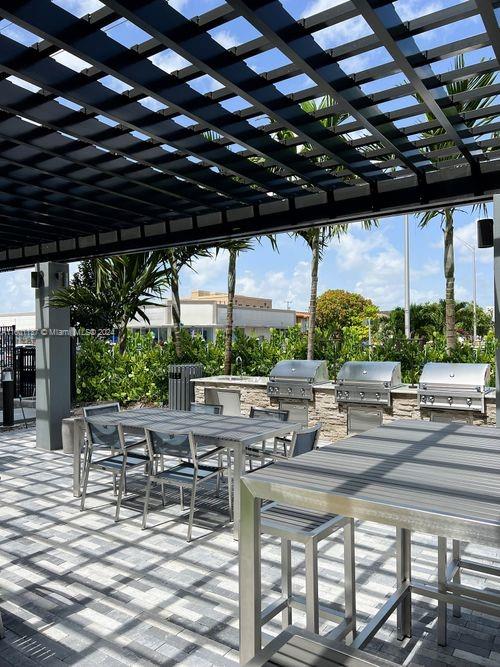 SHOMA VILLAGE LAND CONDO - Residential Lease