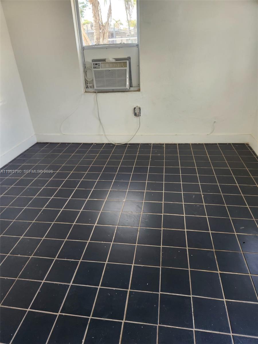 BROWARD PARK - Residential Lease