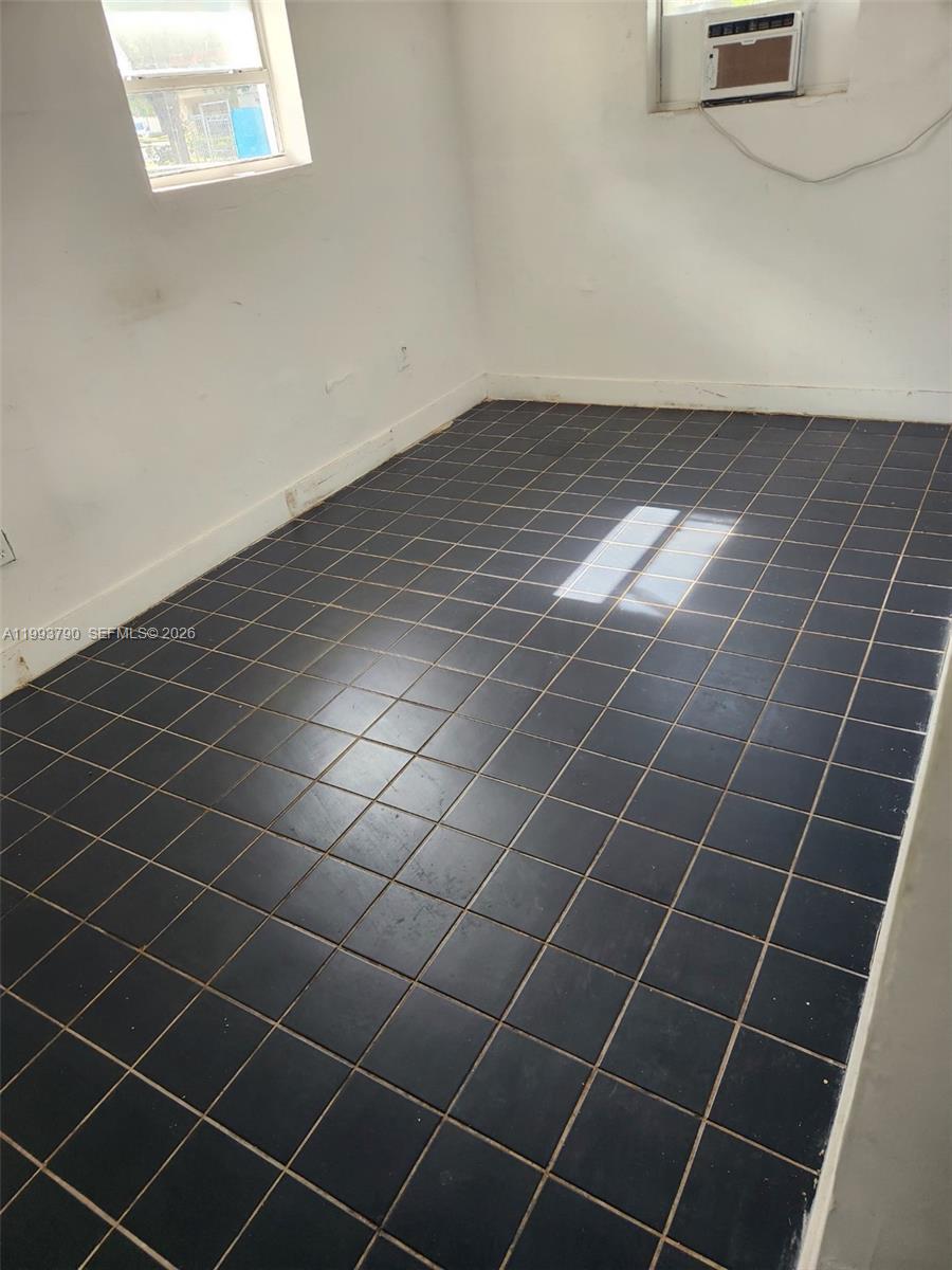 BROWARD PARK - Residential Lease