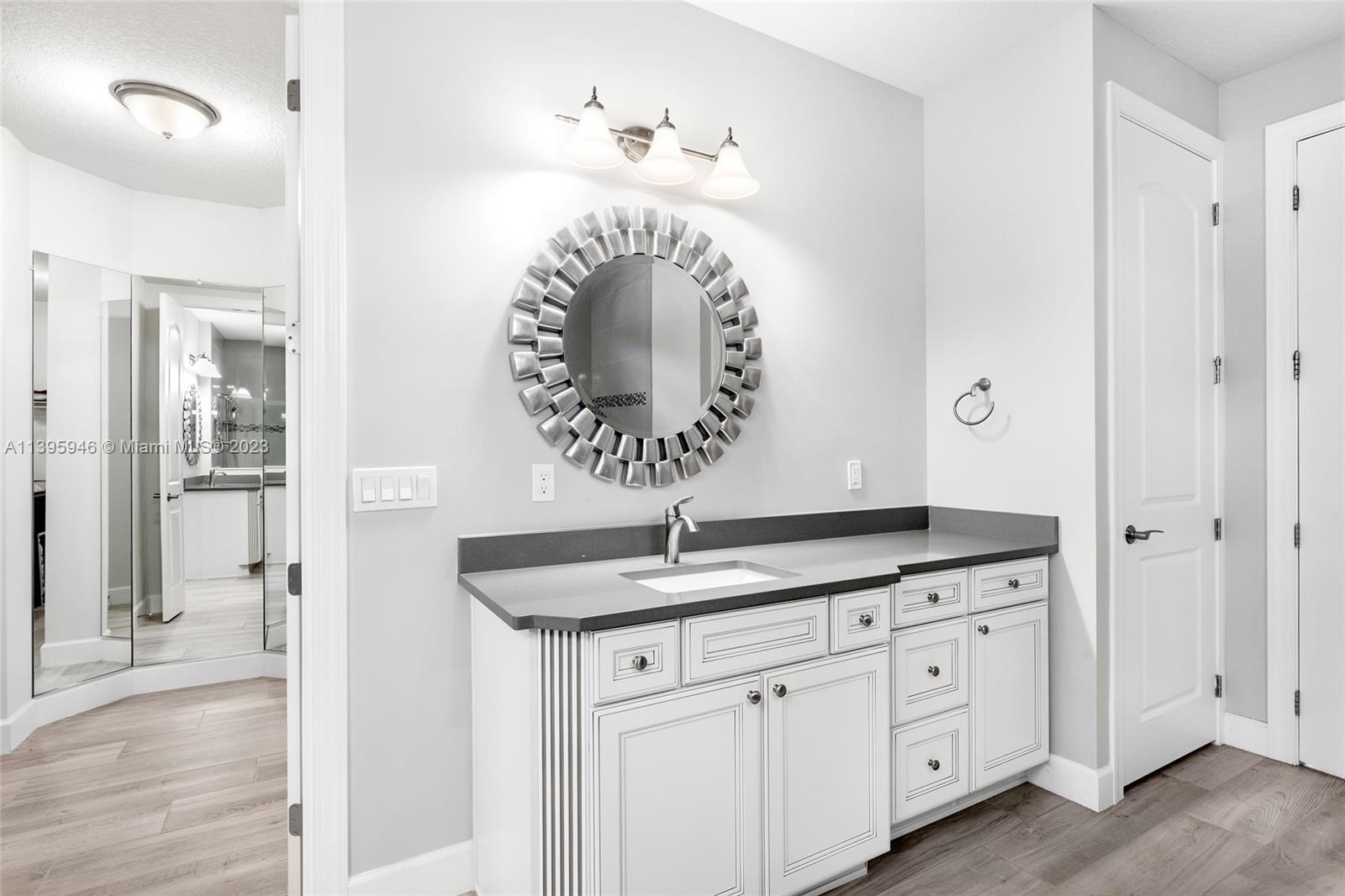 SONOMA ISLES - Residential