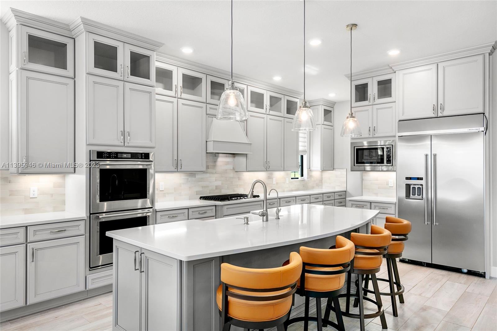 SONOMA ISLES - Residential