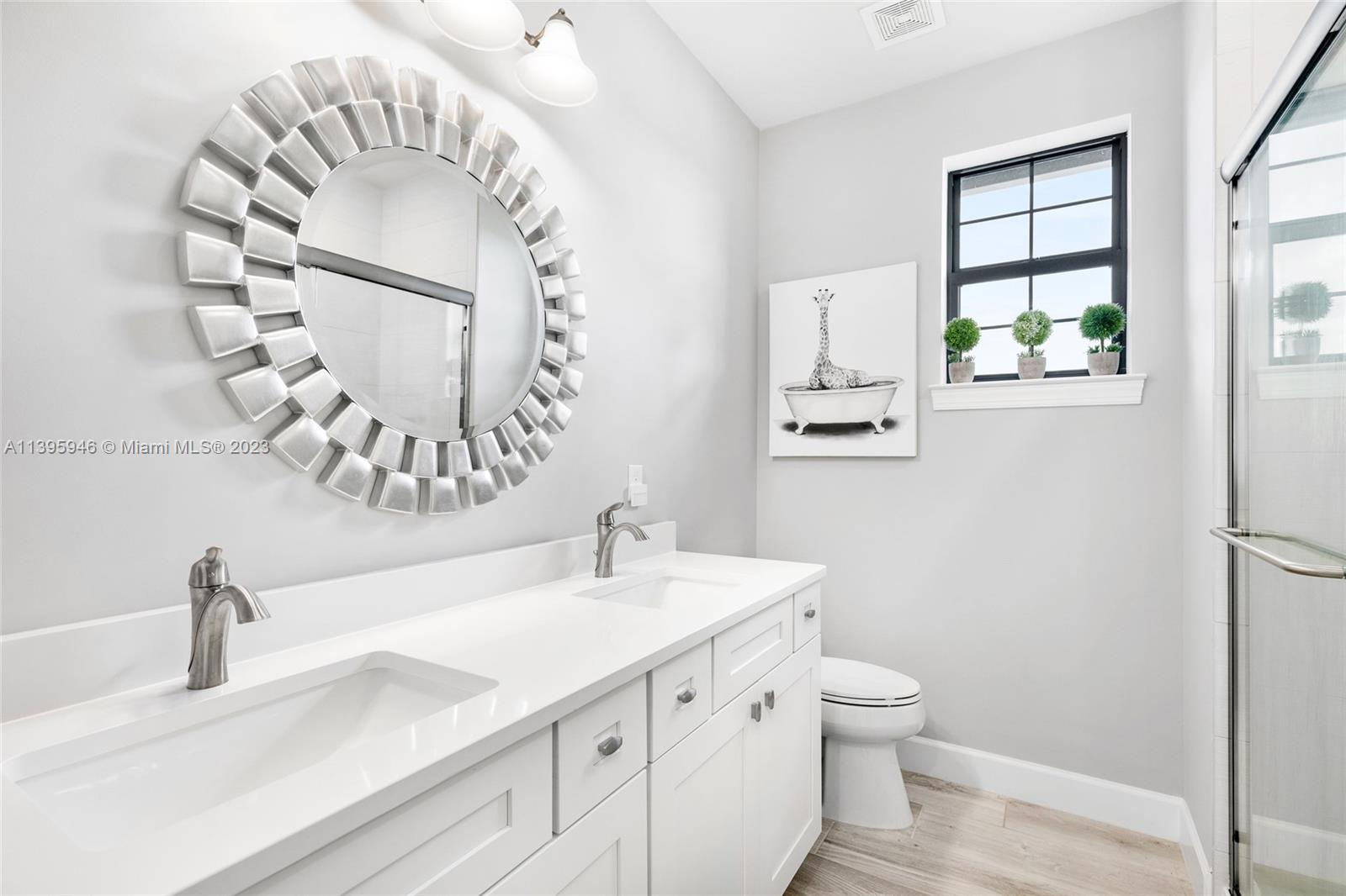 SONOMA ISLES - Residential