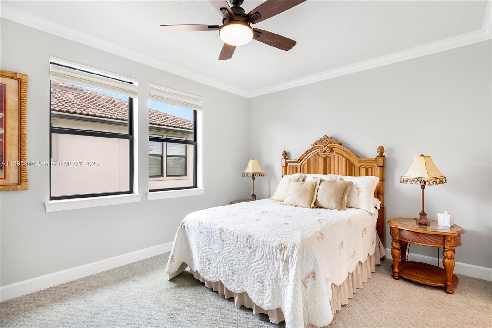 SONOMA ISLES - Residential