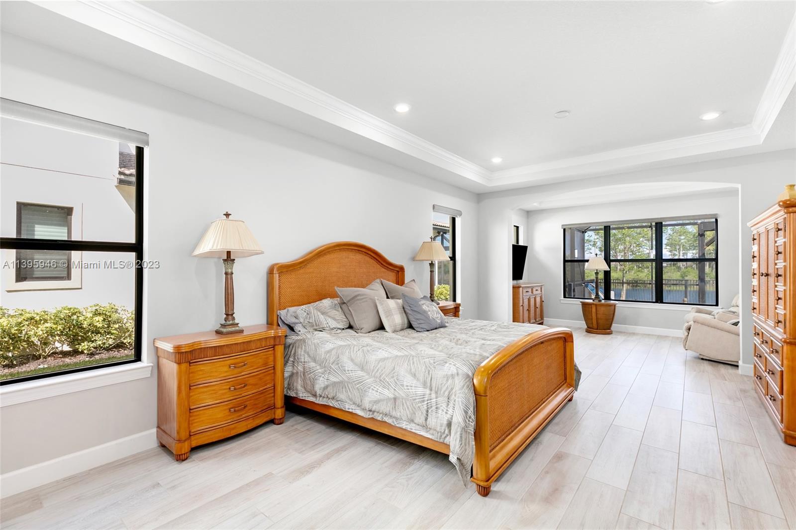 SONOMA ISLES - Residential