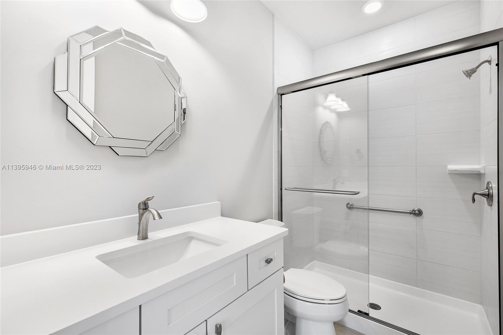 SONOMA ISLES - Residential