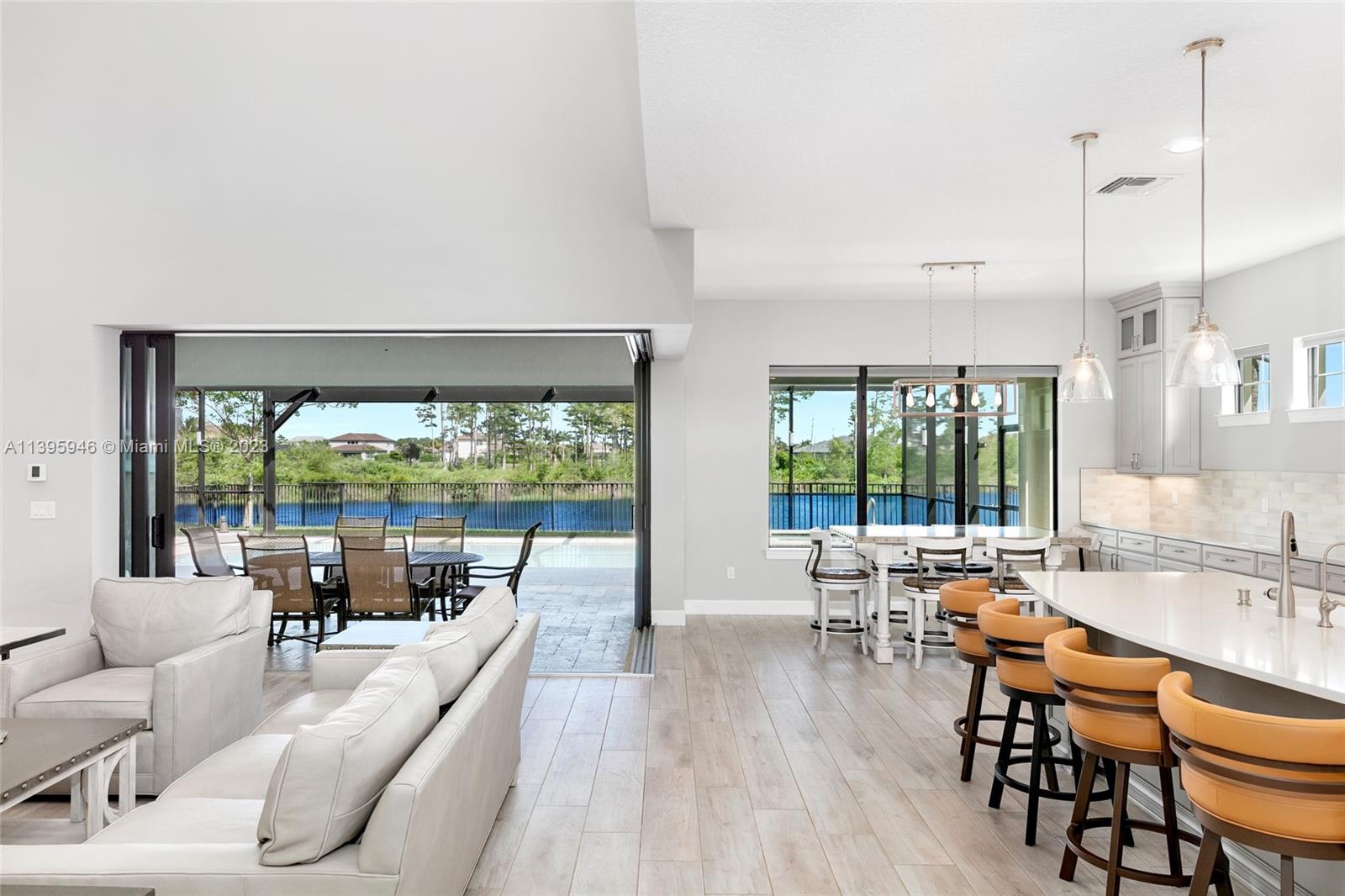 SONOMA ISLES - Residential