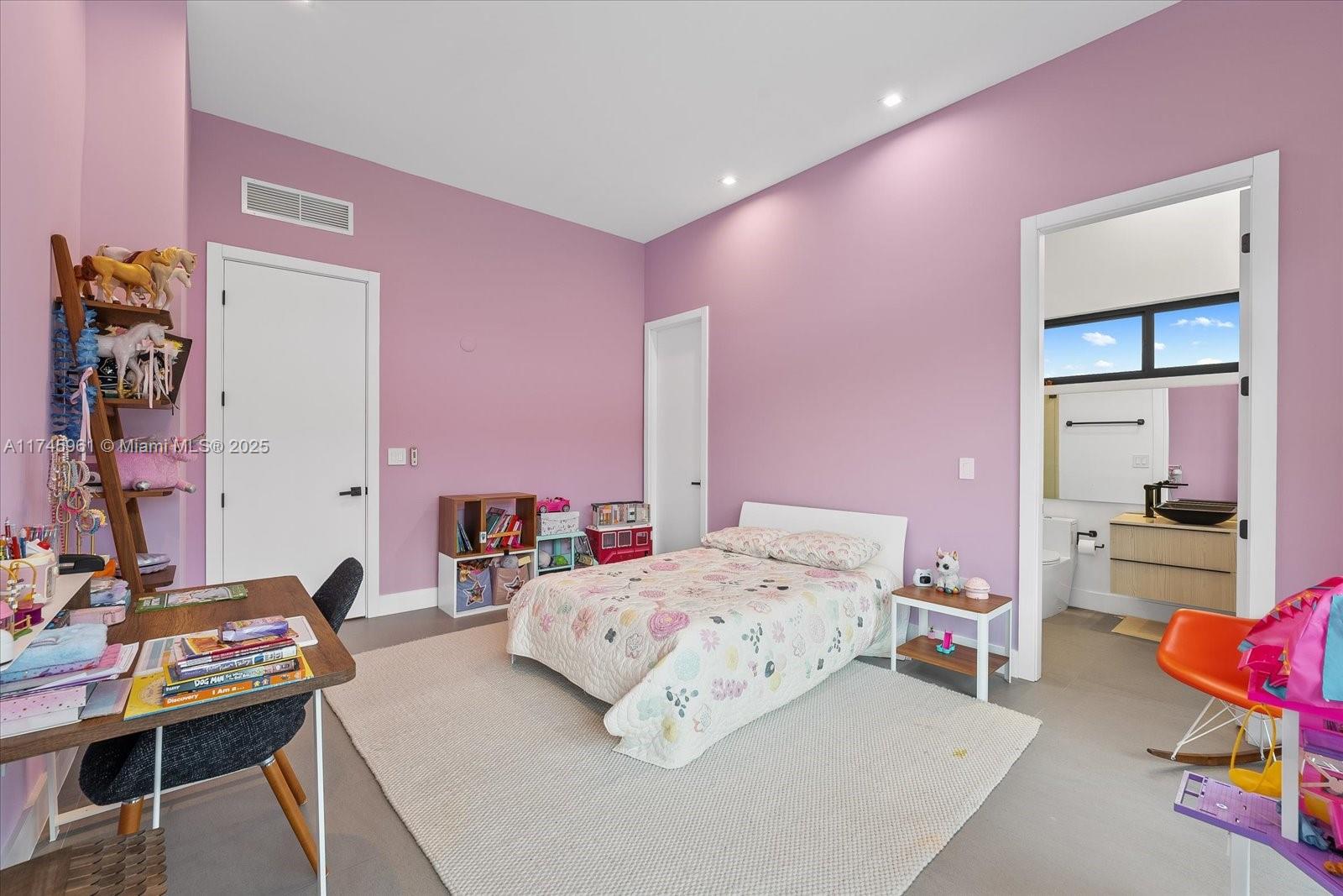 OAK PARK - Residential