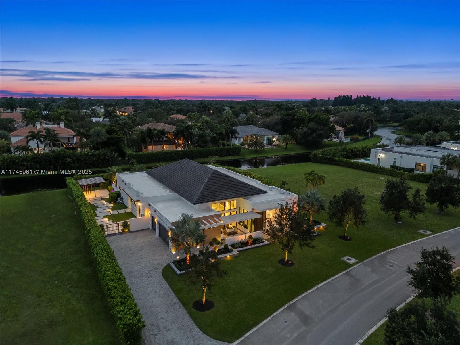 OAK PARK - Residential