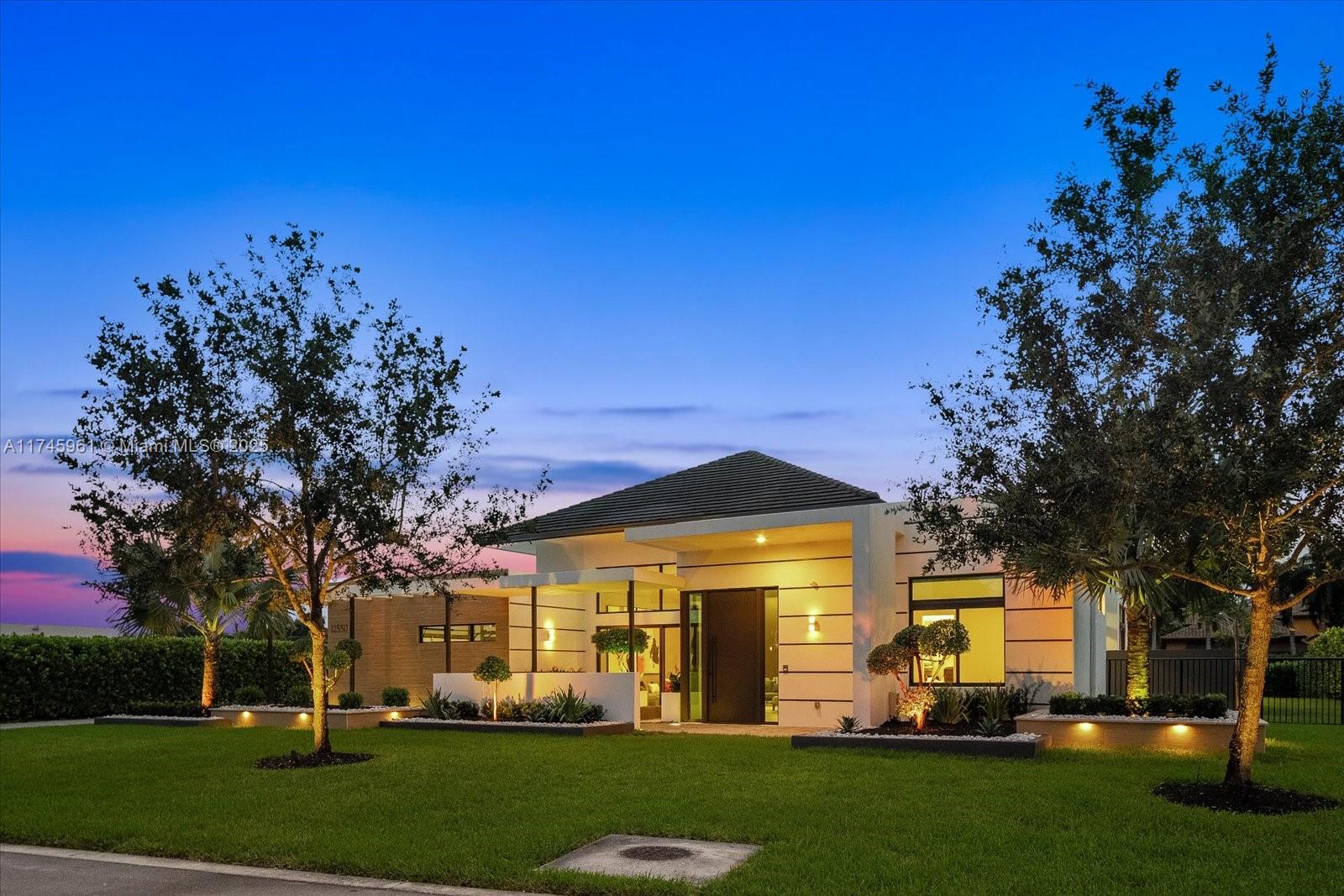 OAK PARK - Residential