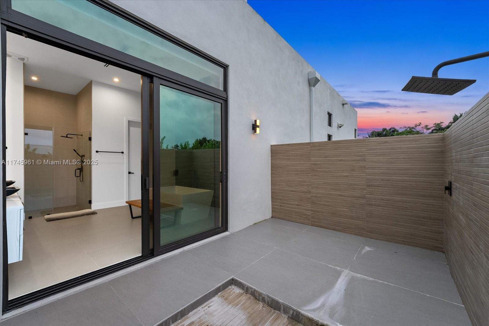 OAK PARK - Residential