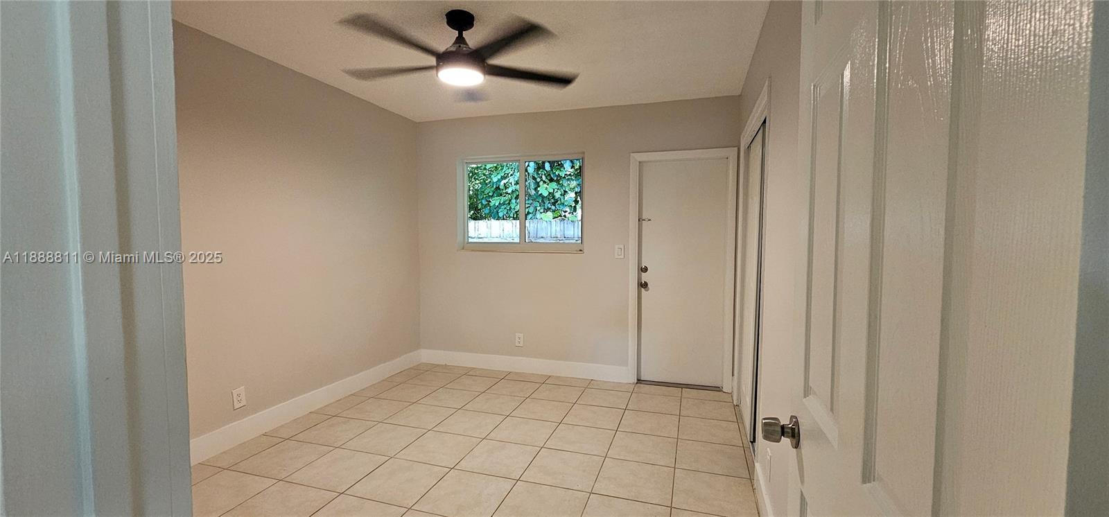 HEMINGWAY ON TEQUESTA CON - Residential Lease