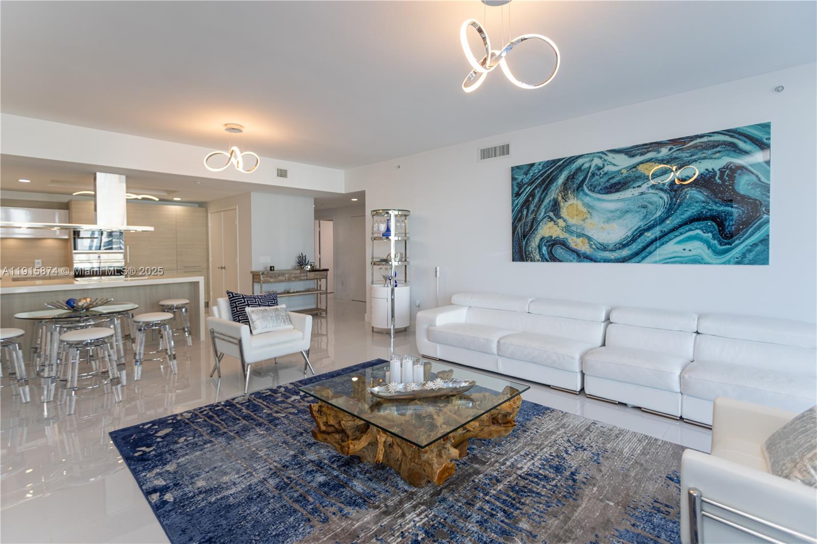 MARINA PALMS RESIDENCES S - Residential