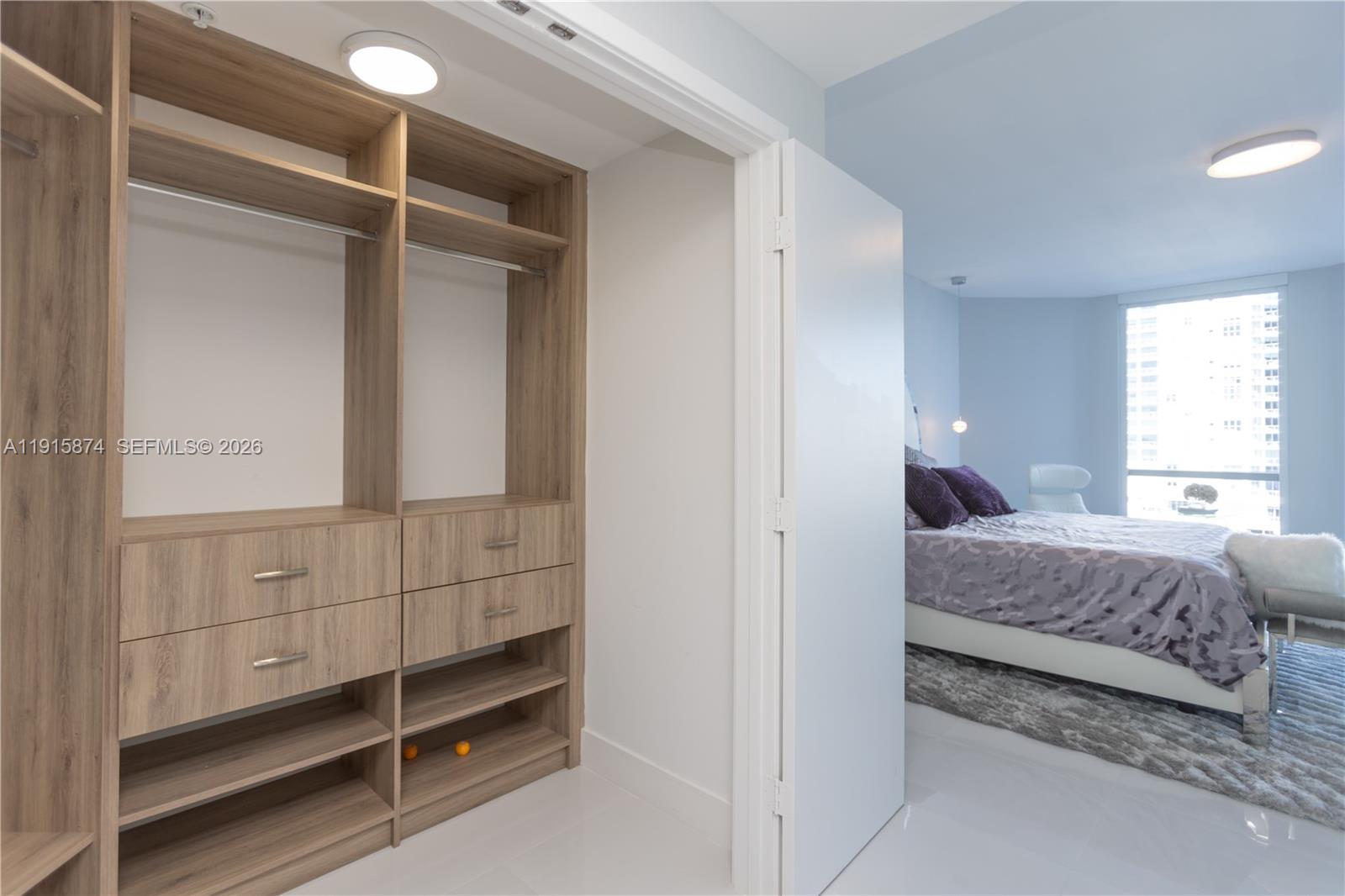 MARINA PALMS RESIDENCES S - Residential