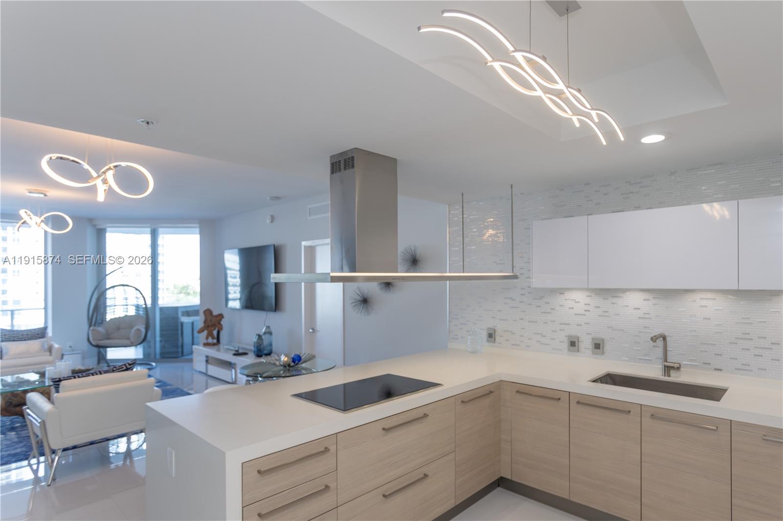 MARINA PALMS RESIDENCES S - Residential