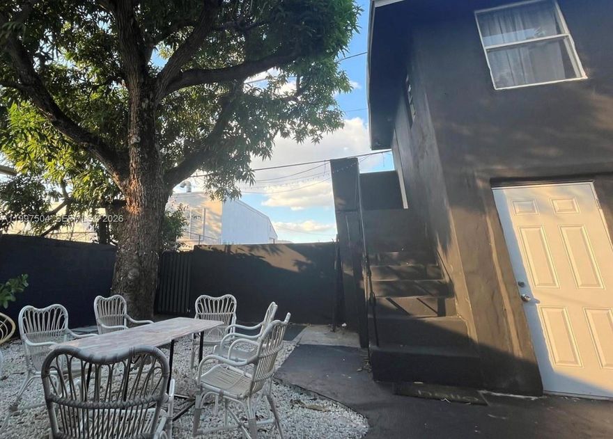 Desirable triplex in NE Buenavista next to the Miami Jewish Health Medical Center, Upper Buena Vista outdoor shopping Mall and a short walk from Miami Design District and Wynwood. The property consists of 2 buildings that features a 2/1 on front cottage and 2 loft style units on the first floor and second floor of back structure. New mini split A/C units, independent FPL meters, ample parking area, new roof and landscaping. This property has a multi-family use and a T-4 zoning. A short drive to Midtown Miami and MiMo district. Only 15 minutes from the Miami Beach and the airport.