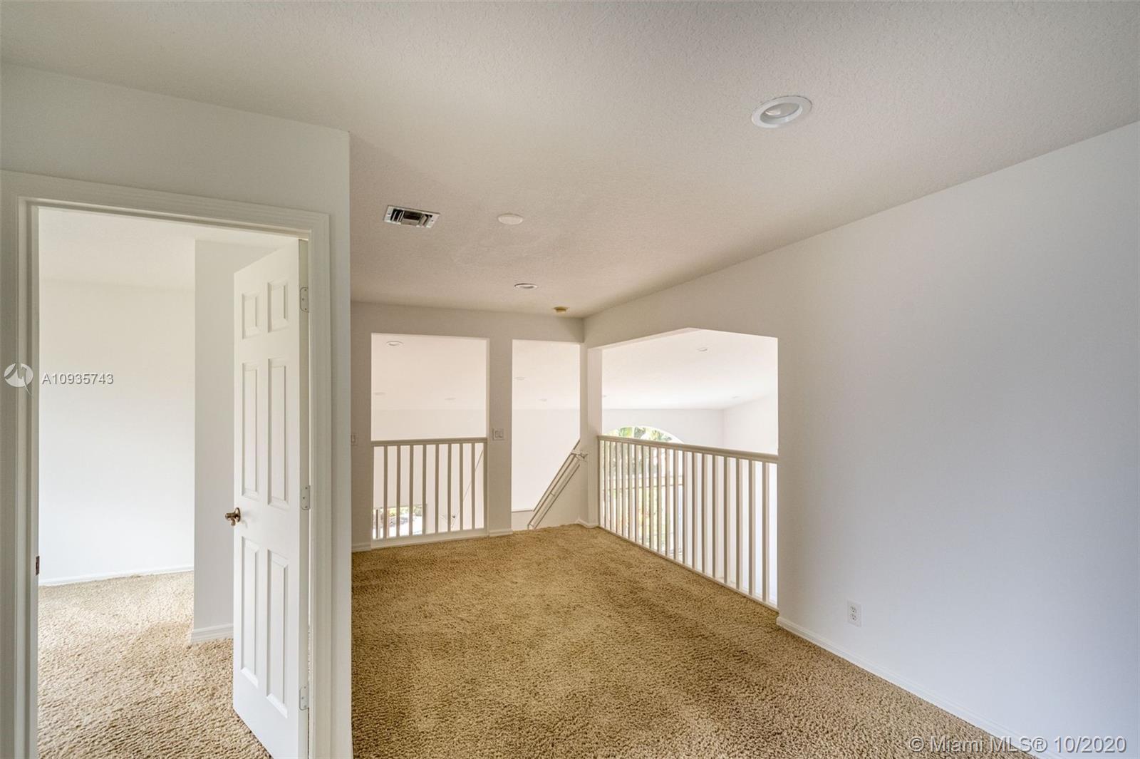 CORAL CREEK REPLAT 3 - Residential