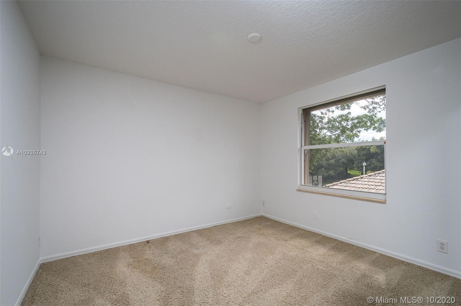 CORAL CREEK REPLAT 3 - Residential