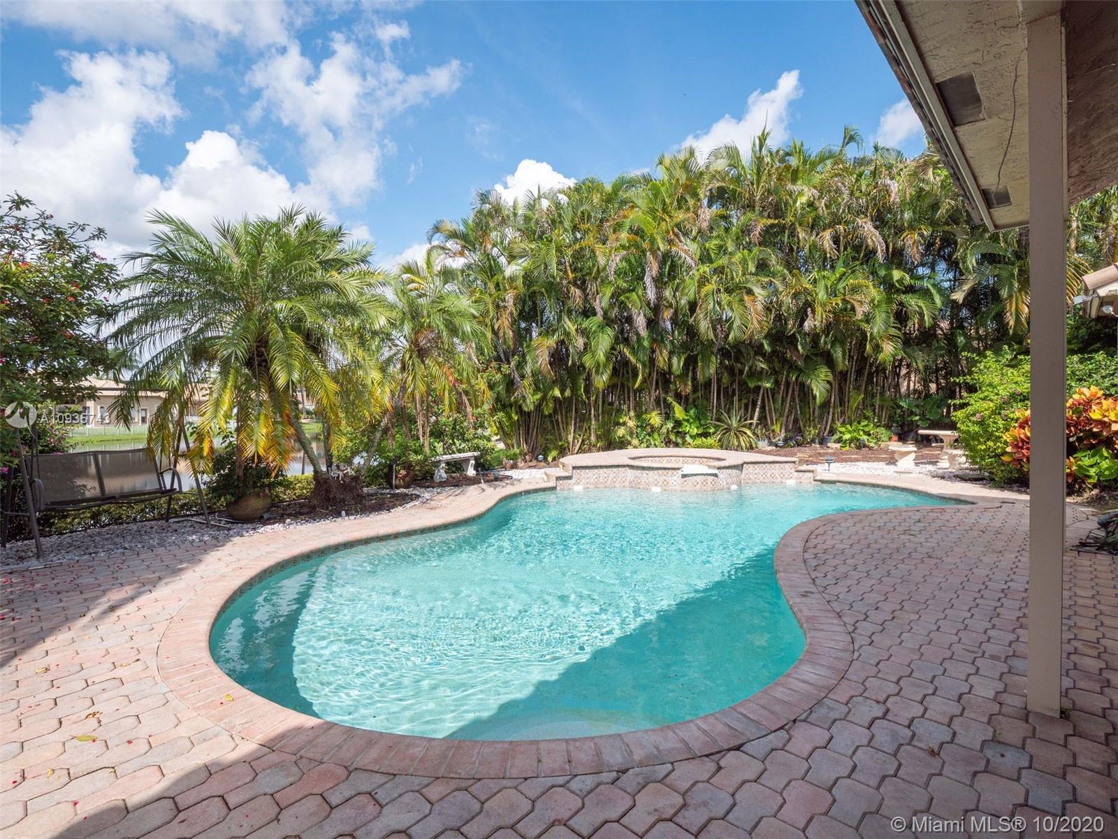 CORAL CREEK REPLAT 3 - Residential