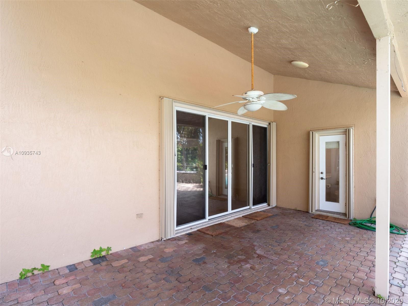 CORAL CREEK REPLAT 3 - Residential