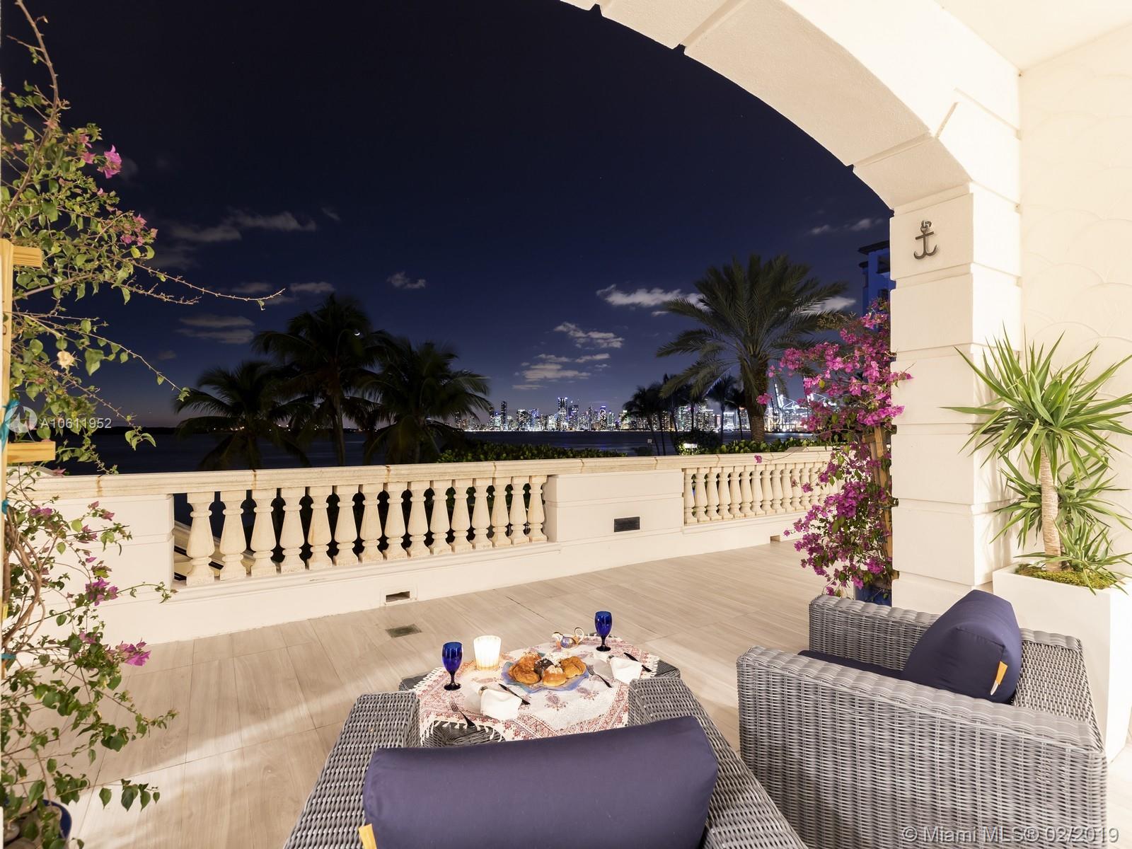 5000 BAYVIEW AT FISHER IS - Residential