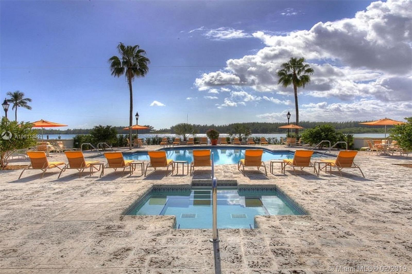 5000 BAYVIEW AT FISHER IS - Residential