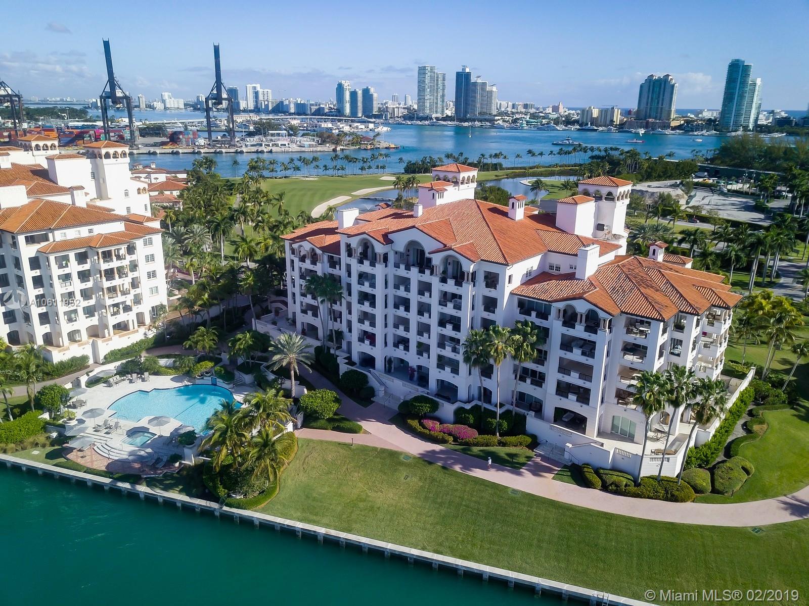 5000 BAYVIEW AT FISHER IS - Residential