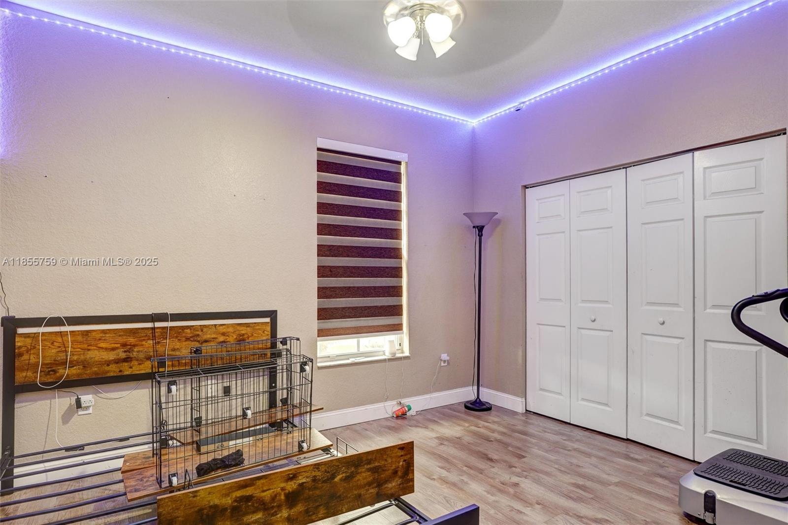 FLORIDIAN BAY ESTATES SOU - Residential